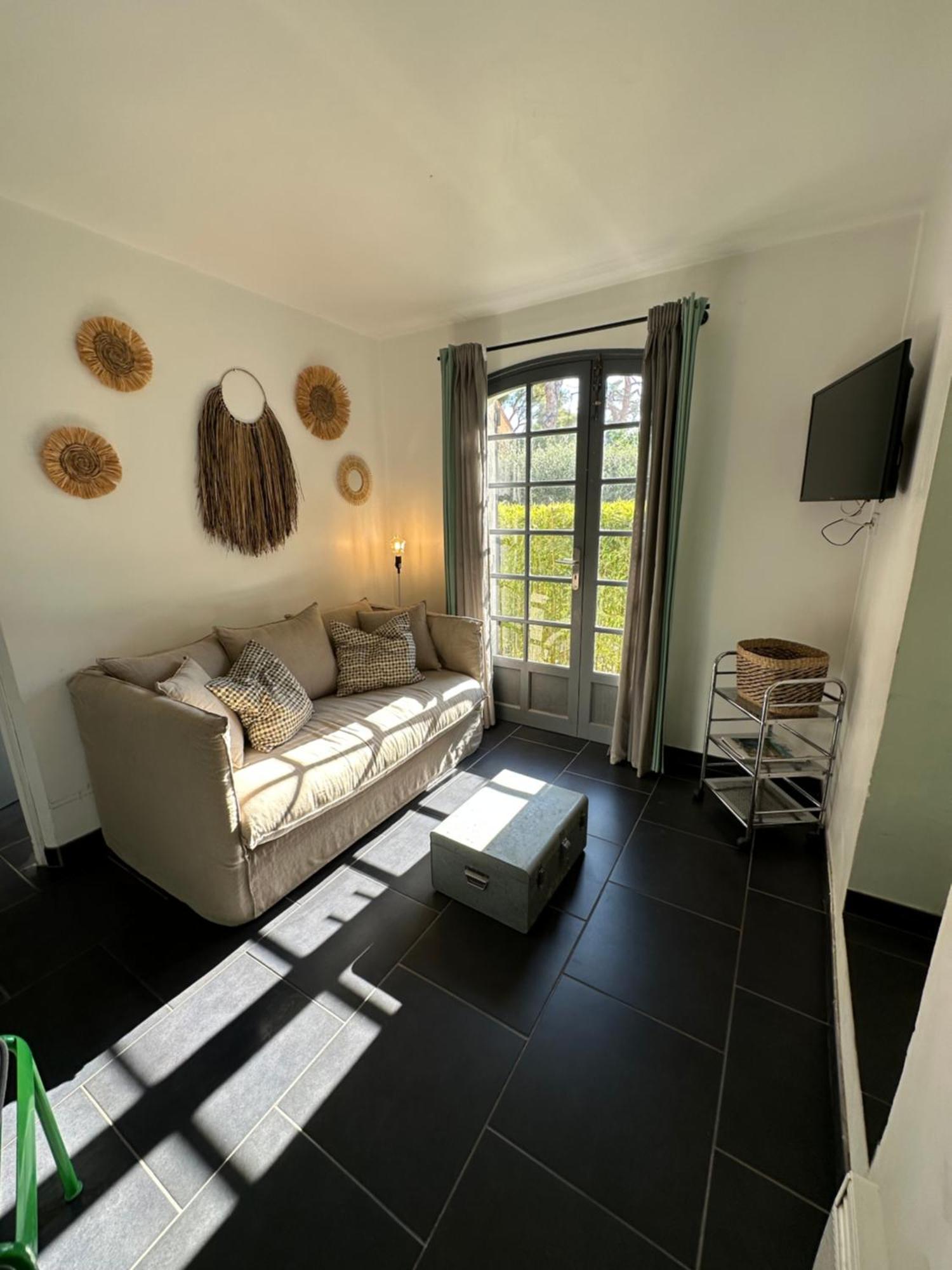 Home Cassis - Maison Les Calanques - Piscine Chauffee A 30C Ngoại thất bức ảnh